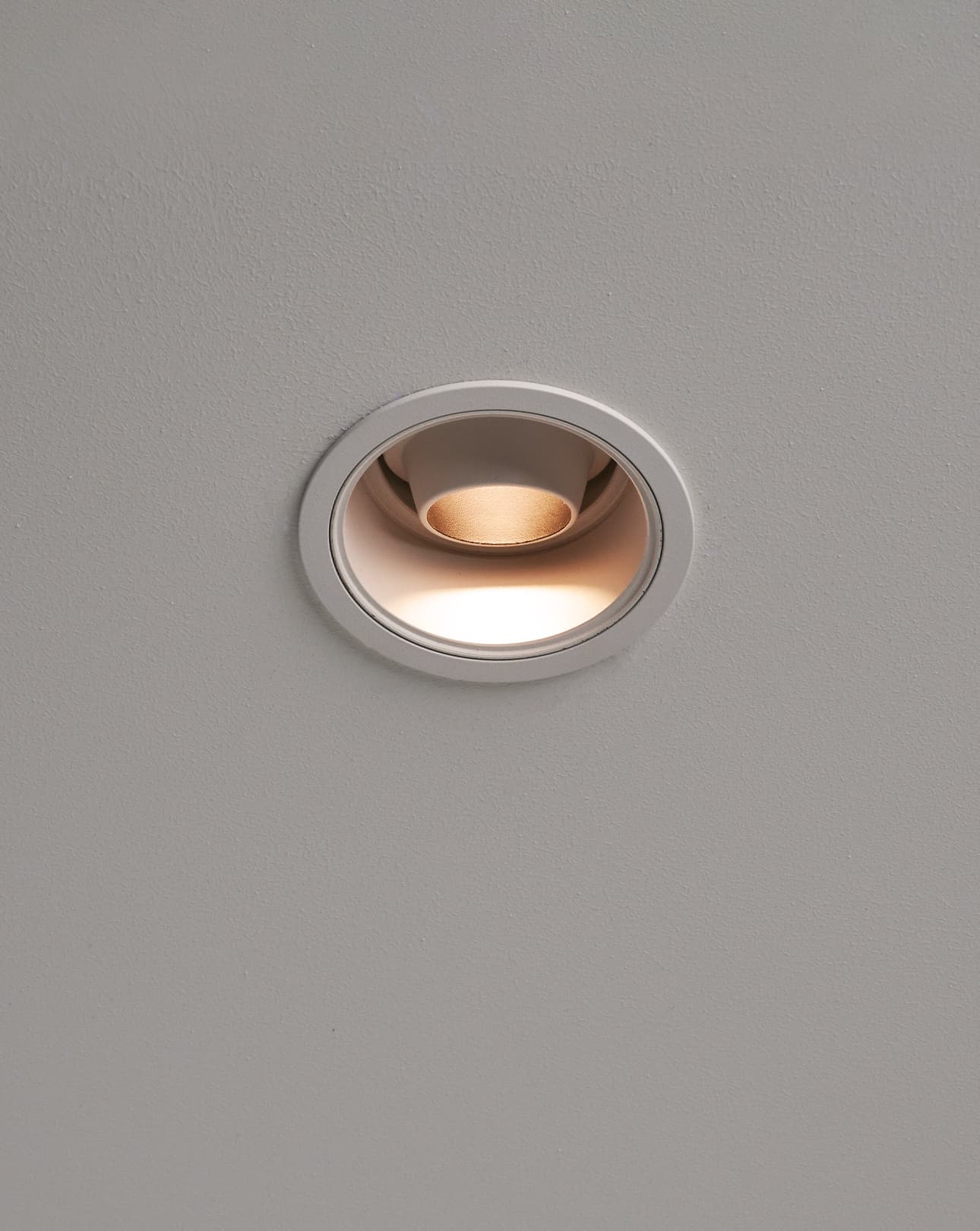 EZ-Scope in Matt white